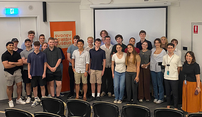 Yr12 Historyextv2 Image1