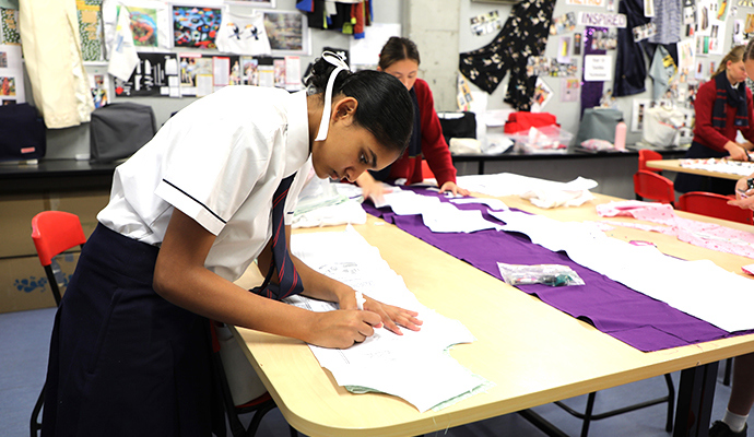 Yr 10 Textiles Tech Image 2 V2